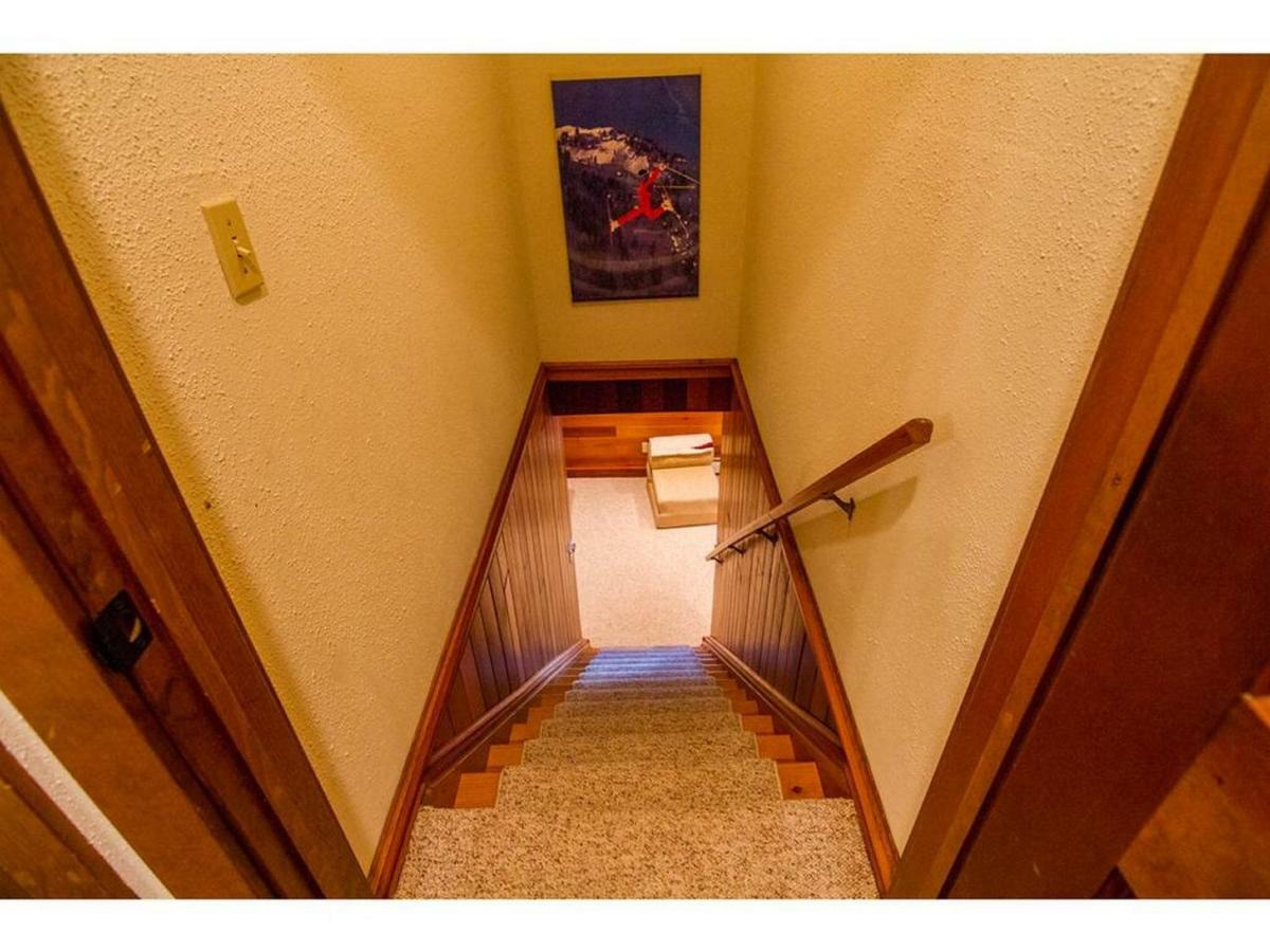 Ski In/Out Trailside Townhome キリングトン エクステリア 写真